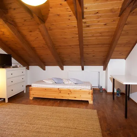 Anna΄s House