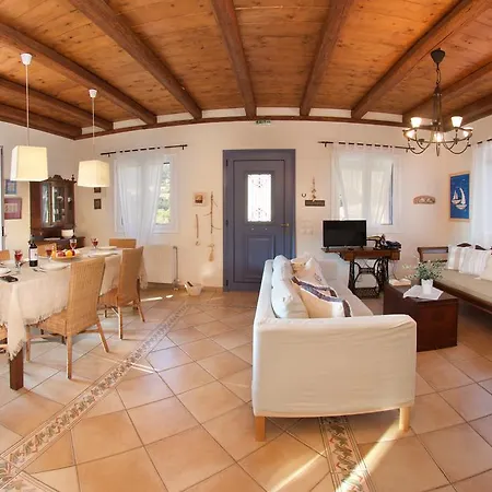 Anna΄s House Apartment *
