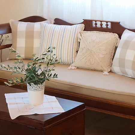 Anna΄s House Apartment Divarata