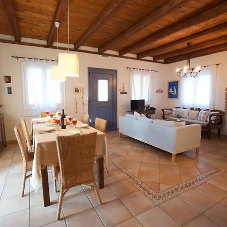 Anna΄s House Divarata